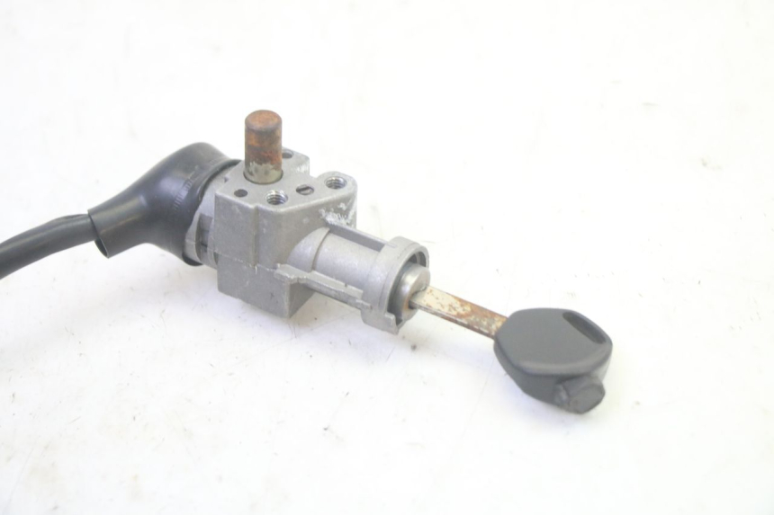 photo de BLOCCHETTO CHIAVI JM MOTORS OLDIES GT 4T 50 (2018 - 2025) - Altra angolazione