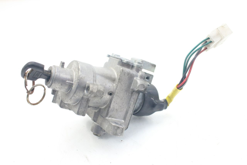 photo de NEIMAN KYMCO PEOPLE 250 (2004 - 2008) - Altra angolazione