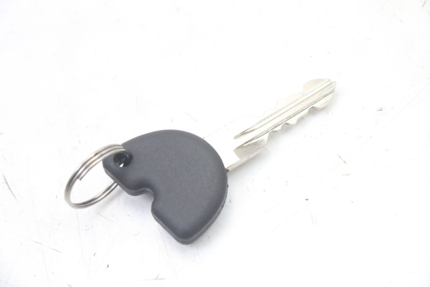 photo de NEIMAN PIAGGIO ZIP 4T 50 (2018 - 2020) - Dettagli dei punti di fissaggio