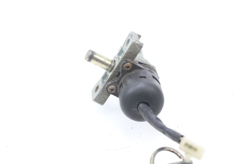 photo de BLOCCHETTO CHIAVI MBK STUNT NAKED 50 (2004 - 2018) - Altra angolazione