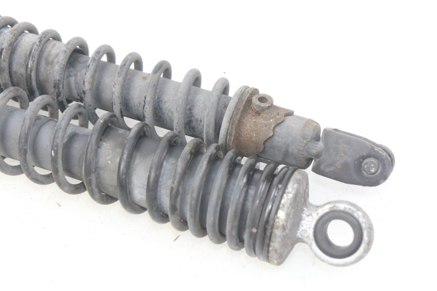 photo de COPPIA AMMORTIZZATORI POSTERIORI SUZUKI BURGMAN 125 (2007 - 2014) - Dettaglio del componente