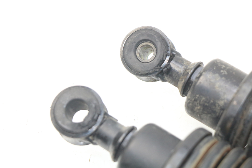 photo de COPPIA AMMORTIZZATORI POSTERIORI PIAGGIO CARNABY 125 (2007 - 2011) - Zoom sullo stato d'uso