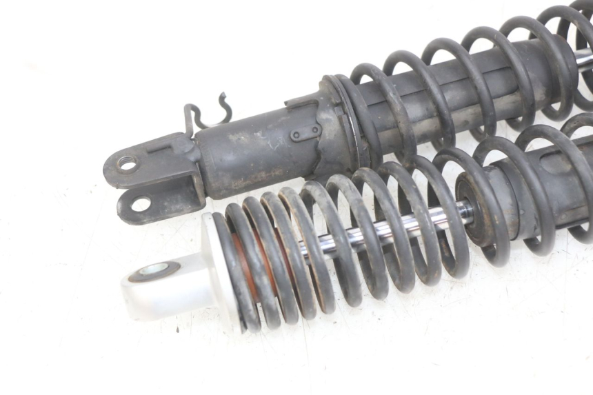 photo de COPPIA AMMORTIZZATORI POSTERIORI KYMCO DOWNTOWN ABS 125 (2015 - 2017) - Vista d'insieme del prodotto