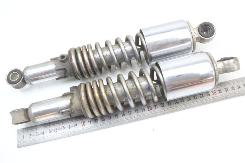 photo de COPPIA SUZUKI GN 125 (1997 - 2000) - Zoom sullo stato d'uso