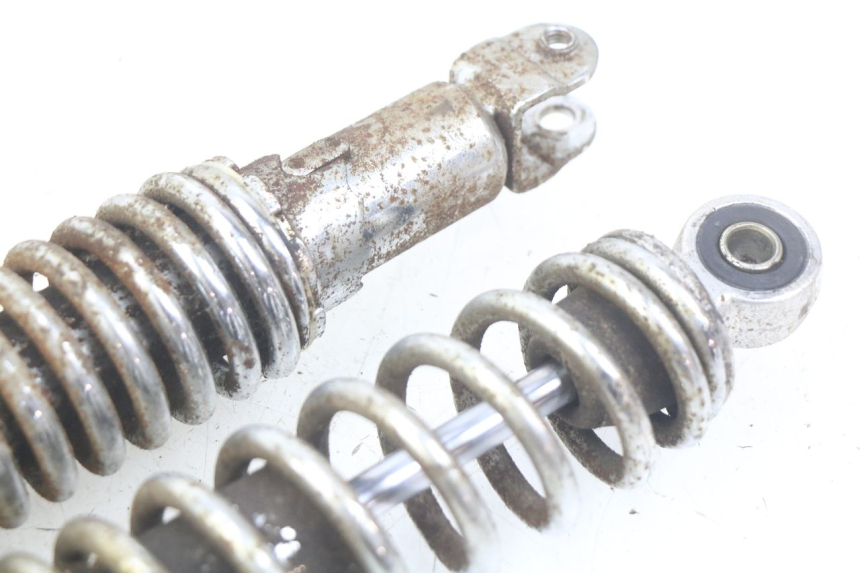 photo de COPPIA AMMORTIZZATORI POSTERIORI SELECT UP OCTALIS 125 (2007 - 2012) - Dettagli dei punti di fissaggio