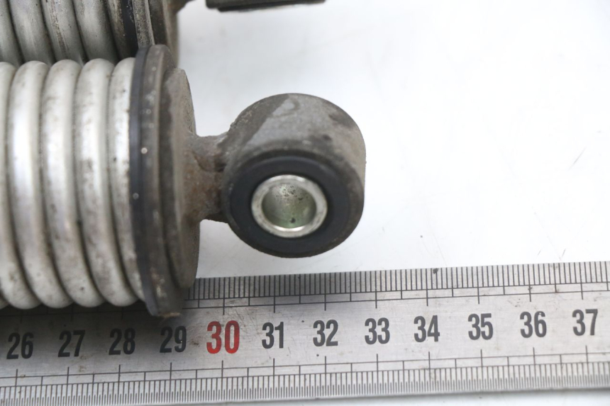 photo de COPPIA AMMORTIZZATORI POSTERIORI HONDA PCX (JF28) 125 (2009 - 2011) - Zoom sullo stato d'uso