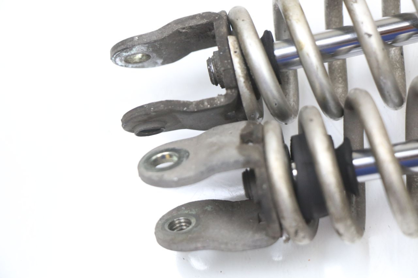 photo de COPPIA AMMORTIZZATORI POSTERIORI HONDA PCX (JF28) 125 (2009 - 2011) - Altra angolazione