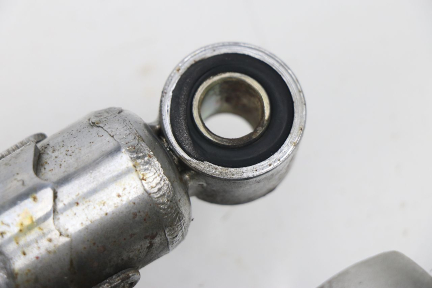 photo de Coppia ammortizzatori posteriori KYMCO PULSAR 125 (2008 - 2015) - Altra angolazione