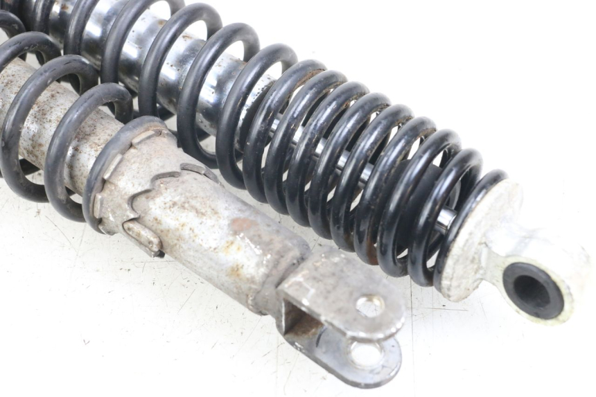 photo de COPPIA AMMORTIZZATORI POSTERIORI DAELIM S3 125 (2010 - 2017) - Altra angolazione