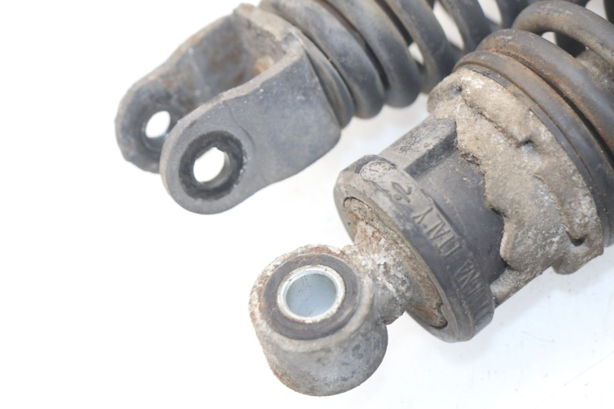 photo de COPPIA AMMORTIZZATORI POSTERIORI MBK SKYLINER 125 (2004 - 2007) - Primo piano tecnico