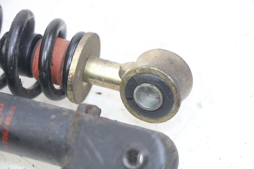 photo de COPPIA AMMORTIZZATORI POSTERIORI PEUGEOT SV 125 (1991 - 1994) - Stato della superficie e materiale