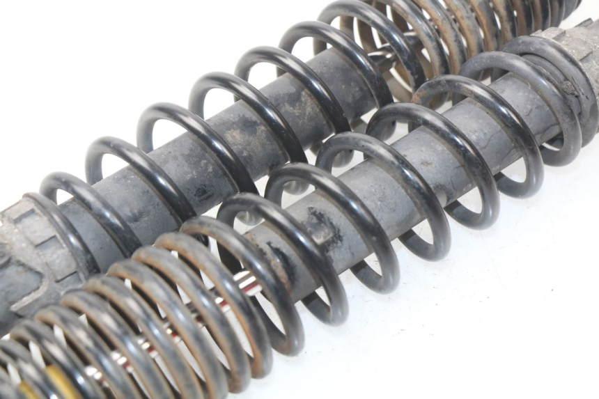 photo de COPPIA AMMORTIZZATORI POSTERIORI YAMAHA X-MAX XMAX 125 (2010 - 2013) - Altra angolazione