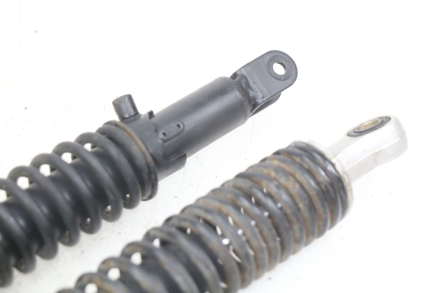 photo de COPPIA DI AMMORTIZZATORI POSTERIORI SYM X-PRO 4T 50 (2014 - 2021) - Primo piano tecnico