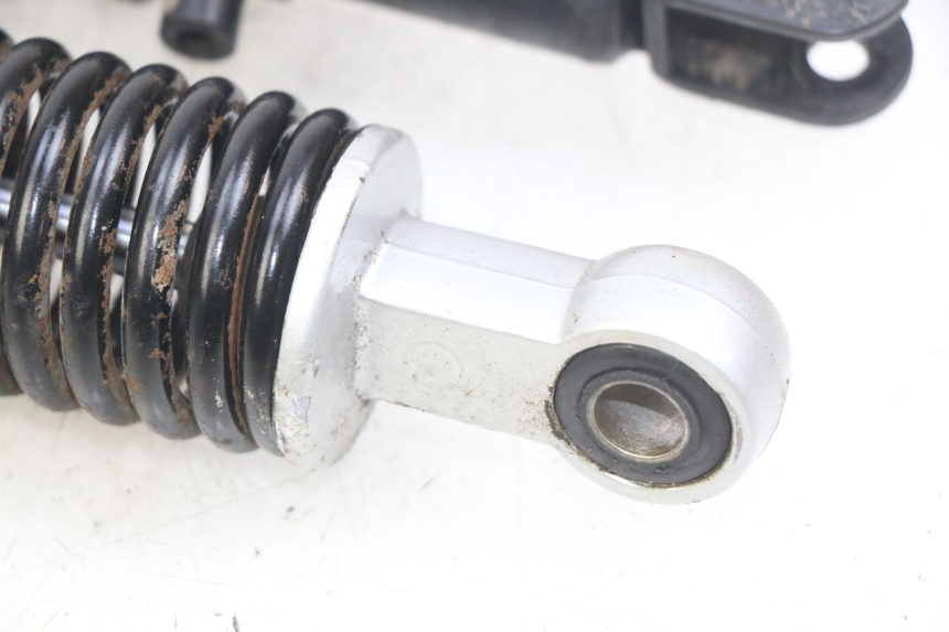 photo de COPPIA DI AMMORTIZZATORI POSTERIORI SYM X-PRO 4T 50 (2014 - 2021) - Stato della superficie e materiale