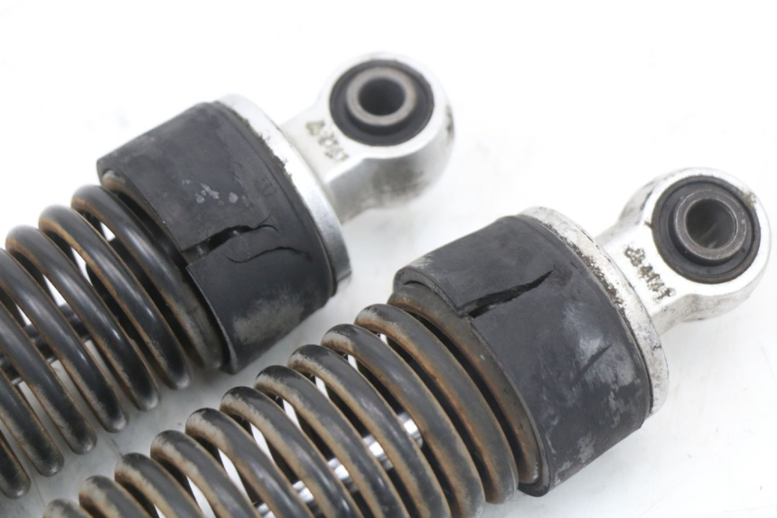 photo de COPPIA AMMORTIZZATORI POSTERIORI PIAGGIO X10 125 (2012 - 2017) - Primo piano tecnico