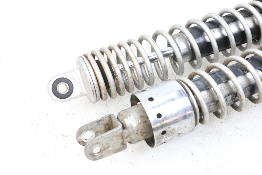 photo de Coppia ammortizzatori posteriori KYMCO XCITING 250 (2006 - 2009) - Stato della superficie e materiale