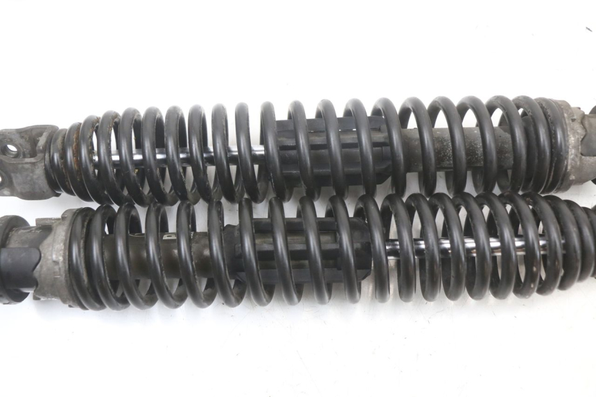 photo de COPPIA AMMORTIZZATORI POSTERIORI YAMAHA YP MAJESTY 125 (2002 - 2006) - Stato della superficie e materiale