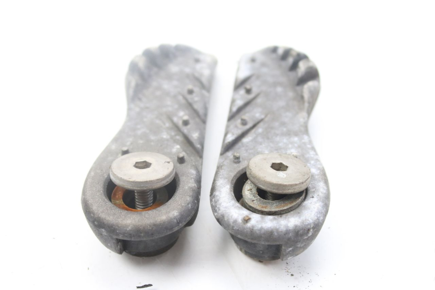 photo de PAIA DI PEDANE POSTERIORI YAMAHA BW'S EASY 50 (2013 - 2016) - Dettaglio del componente