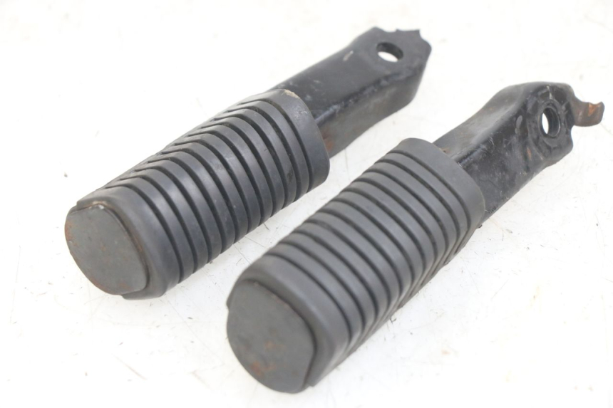 photo de PAIA DI PEDANE POSTERIORI HONDA CA REBEL 125 (1995 - 2001) - Vista principale