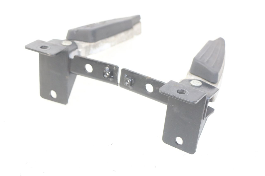 photo de PAIA DI PEDANE POSTERIORI PEUGEOT CITYSTAR 125 (2011 - 2017) - Primo piano tecnico