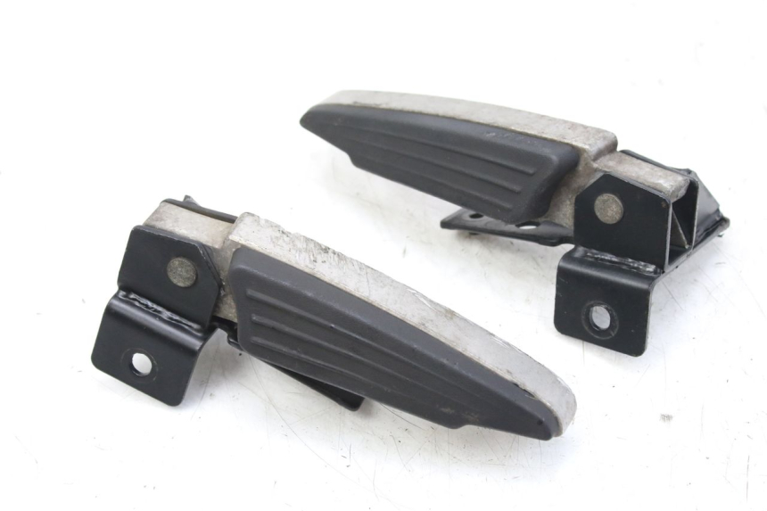 photo de PAIA DI PEDANE POSTERIORI PEUGEOT CITYSTAR 50 (2013 - 2017) - Vista principale