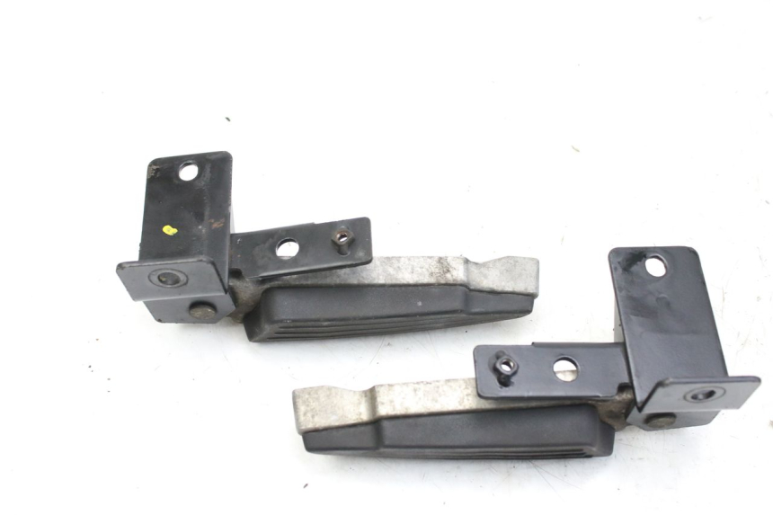 photo de PAIA DI PEDANE POSTERIORI PEUGEOT CITYSTAR 50 (2013 - 2017) - Dettaglio del componente