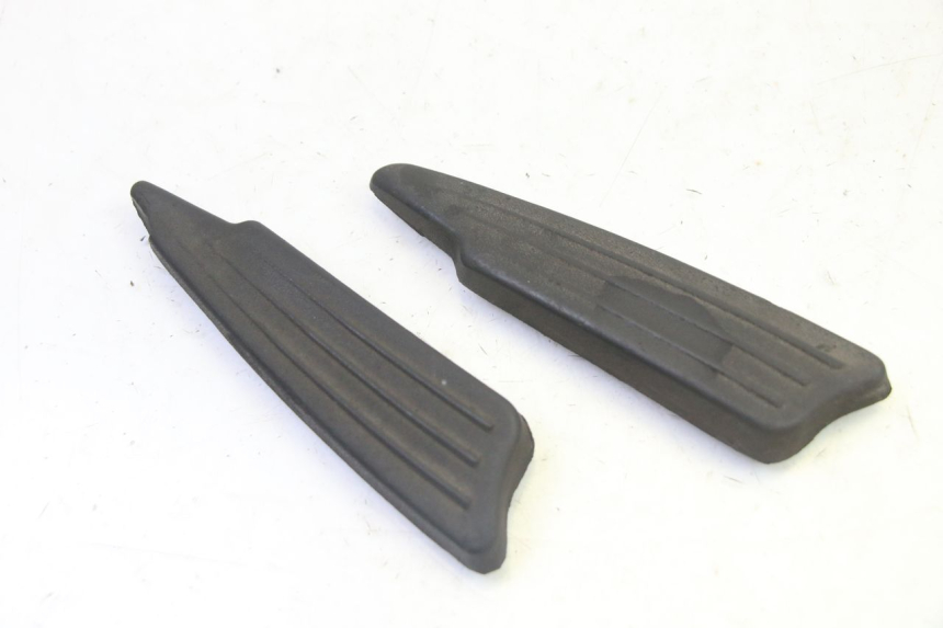 photo de PAIA DI PEDANE POSTERIORI PEUGEOT CITYSTAR 50 (2013 - 2017) - Dettaglio del componente