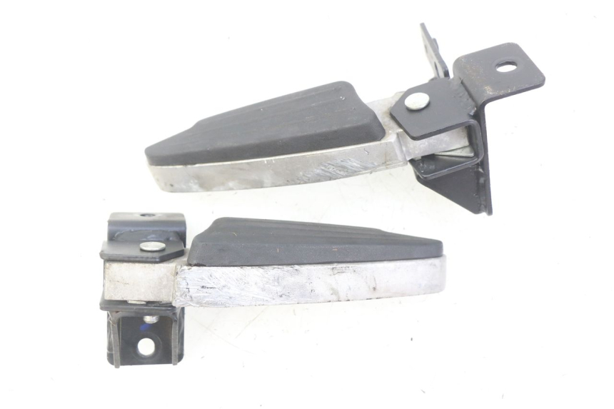 photo de PEDANA POSTERIORE PEUGEOT CITYSTAR IE 2T 50 (2018 - 2021) - Vista principale