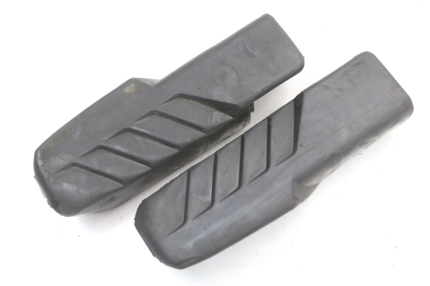 photo de PAIA DI PEDANE POSTERIORI HONDA FES S-WING SWING ABS 125 (2007 - 2015) - Vista principale