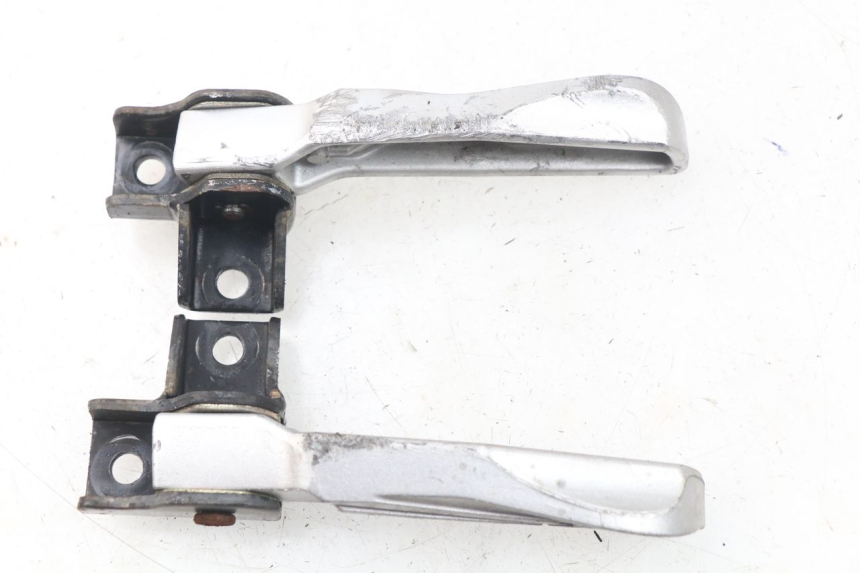 photo de COPPIA PEDANE POSTERIORI SYM FIDDLE 3 III 50 (2014 - 2020) - Altra angolazione