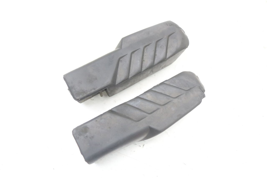 photo de COPPIA PEDANE POSTERIORI HONDA FES S-WING SWING 125 (2007 - 2015) - Zoom sullo stato d'uso