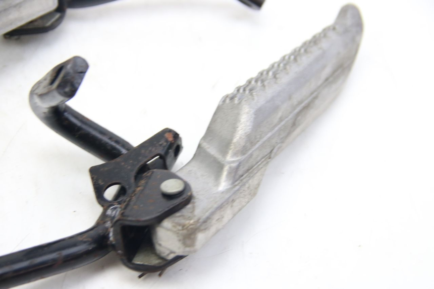 photo de PAIA DI PEDANE POSTERIORI REVATTO IMPERATOR 125 (2007 - 2015) - Dettagli dei punti di fissaggio