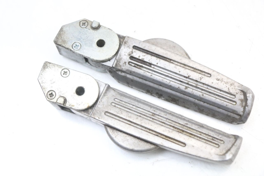 photo de PEDANA POSTERIORE SYM JOYRIDE EVO 125 (2009 - 2016) - Altra angolazione