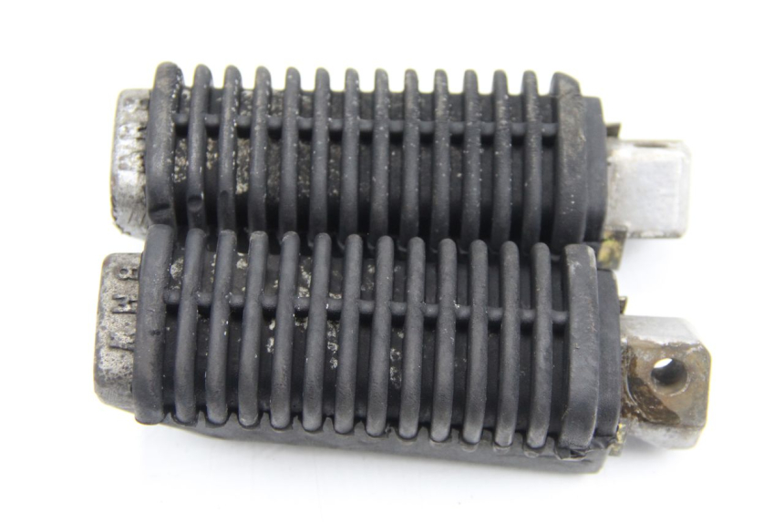 photo de COPPIA PEDANE POSTERIORI BMW K100 1000 (1982 - 1990) - Dettaglio del componente