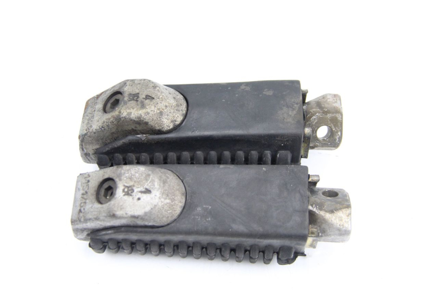photo de COPPIA PEDANE POSTERIORI BMW K100 1000 (1982 - 1990) - Primo piano tecnico