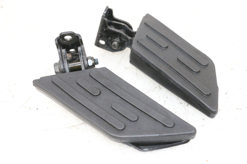 photo de PAIA DI PEDANE POSTERIORI PEUGEOT KISBEE 4T 50 (2010 - 2017) - Vista principale