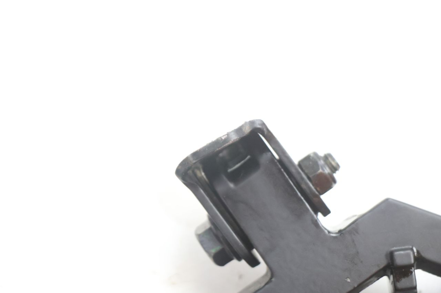 photo de PAIA DI PEDANE POSTERIORI PEUGEOT KISBEE 4T 50 (2018 - 2022) - Zoom sui componenti