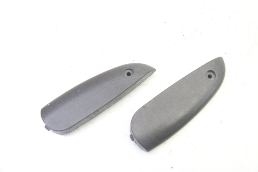 photo de PEDANA POSTERIORE PIAGGIO LIBERTY 4T 50 (2009 - 2015) - Vista principale