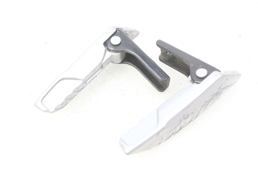 photo de PAIA DI PEDANE POSTERIORI PIAGGIO LIBERTY IGET 4T 50 (2015 - 2020) - Vista principale