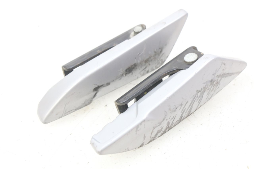 photo de PAIA DI PEDANE POSTERIORI PIAGGIO LIBERTY IGET 4T 50 (2015 - 2020) - Primo piano tecnico