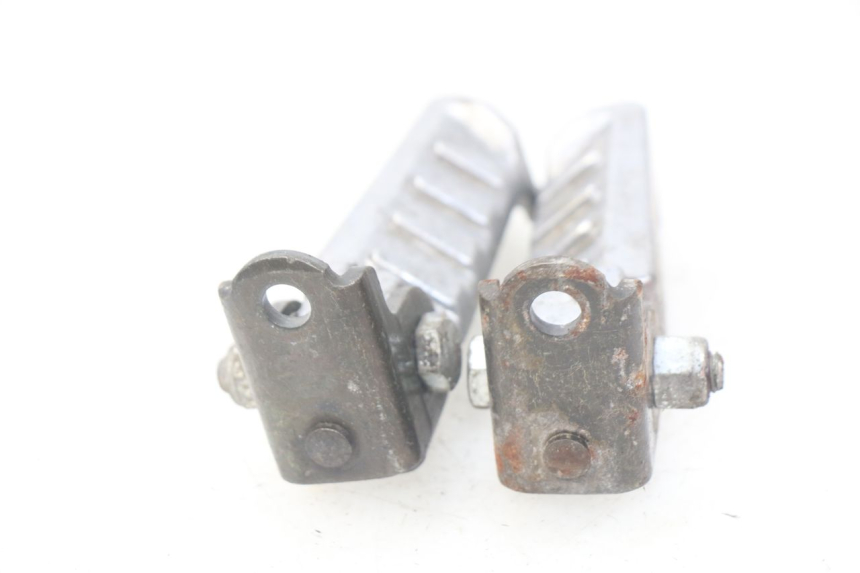 photo de PAIA DI PEDANE POSTERIORI PEUGEOT LUDIX BLASTER 50 (2006 - 2014) - Primo piano tecnico