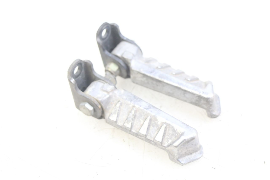 photo de PAIA DI PEDANE POSTERIORI PEUGEOT LUDIX 50 (2005 - 2007) - Primo piano tecnico