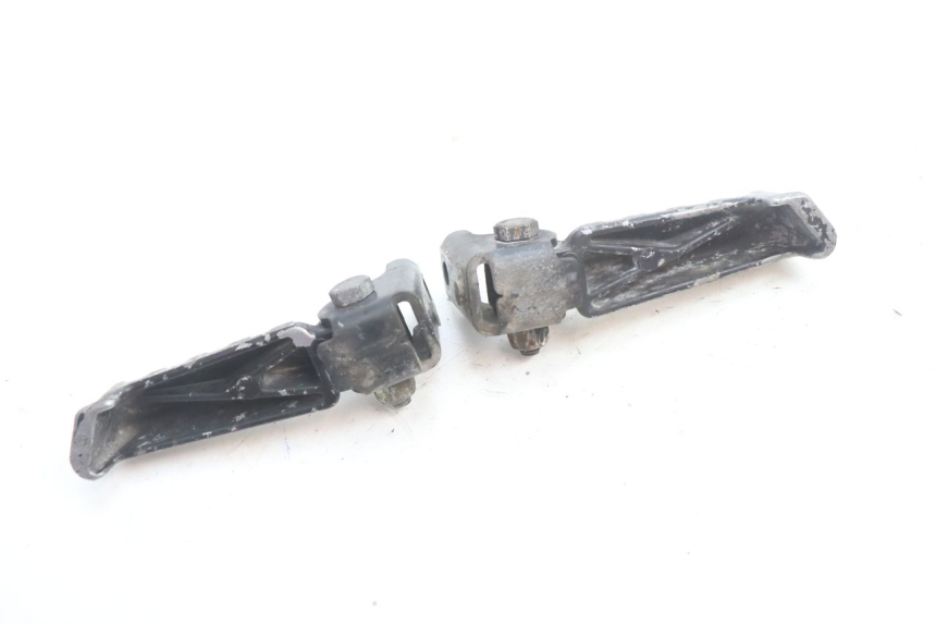 photo de PEDANA POSTERIORE PEUGEOT LUDIX ONE 50 (2004 - 2013) - Altra angolazione