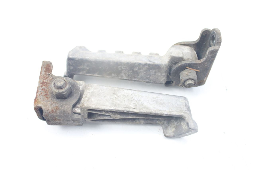 photo de PAIA DI PEDANE POSTERIORI PEUGEOT LUDIX SNAKE 2T 50 (2004 - 2014) - Altra angolazione