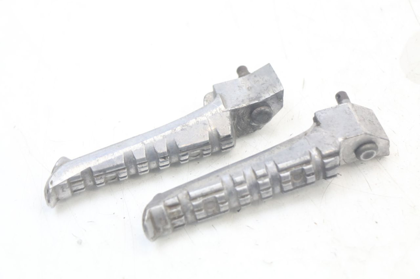 photo de PEDANA POSTERIORE MBK MACH G AC 50 (2002 - 2014) - Zoom sullo stato d'uso