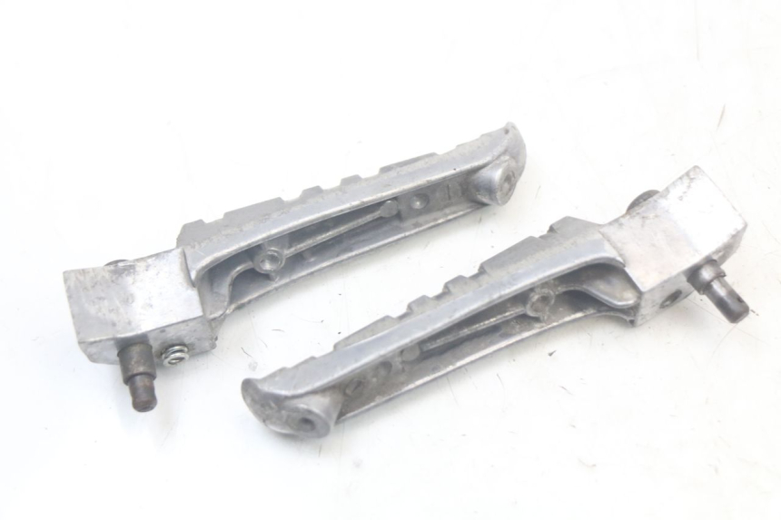 photo de PEDANA POSTERIORE MBK MACH G AC 50 (2002 - 2014) - Vista d'insieme del prodotto