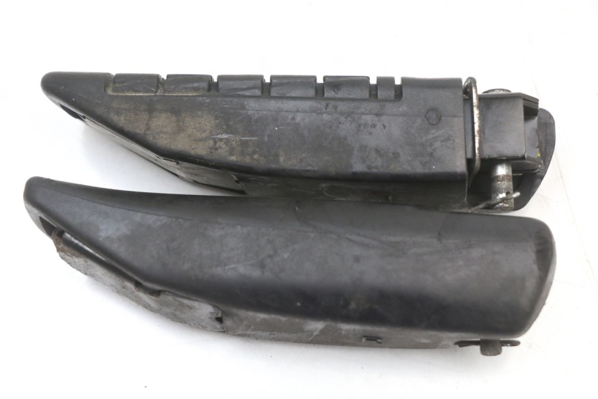 photo de PEDANA POSTERIORE MBK MW TRYPTIK 125 (2014 - 2016) - Vista d'insieme del prodotto