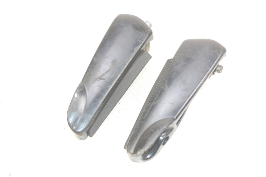 photo de PAIA DI PEDANE POSTERIORI GILERA NEXUS 125 (2007 - 2009) - Altra angolazione