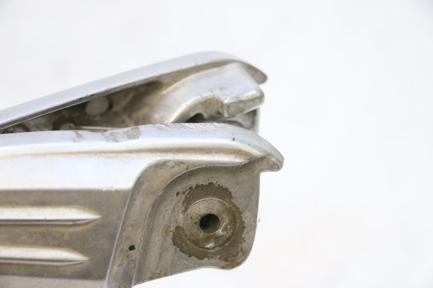 photo de PEDANA POSTERIORE HONDA PCX (JF57/JF64) 125 (2014 - 2018) - Dettaglio del componente