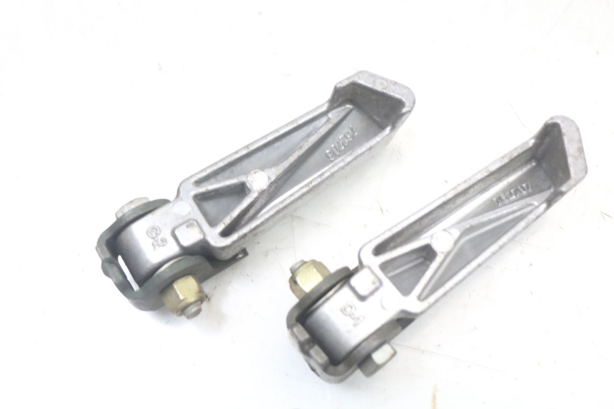 photo de PAIA DI PEDANE POSTERIORI PEUGEOT LUDIX 50 (2005 - 2007) - Vista d'insieme del prodotto